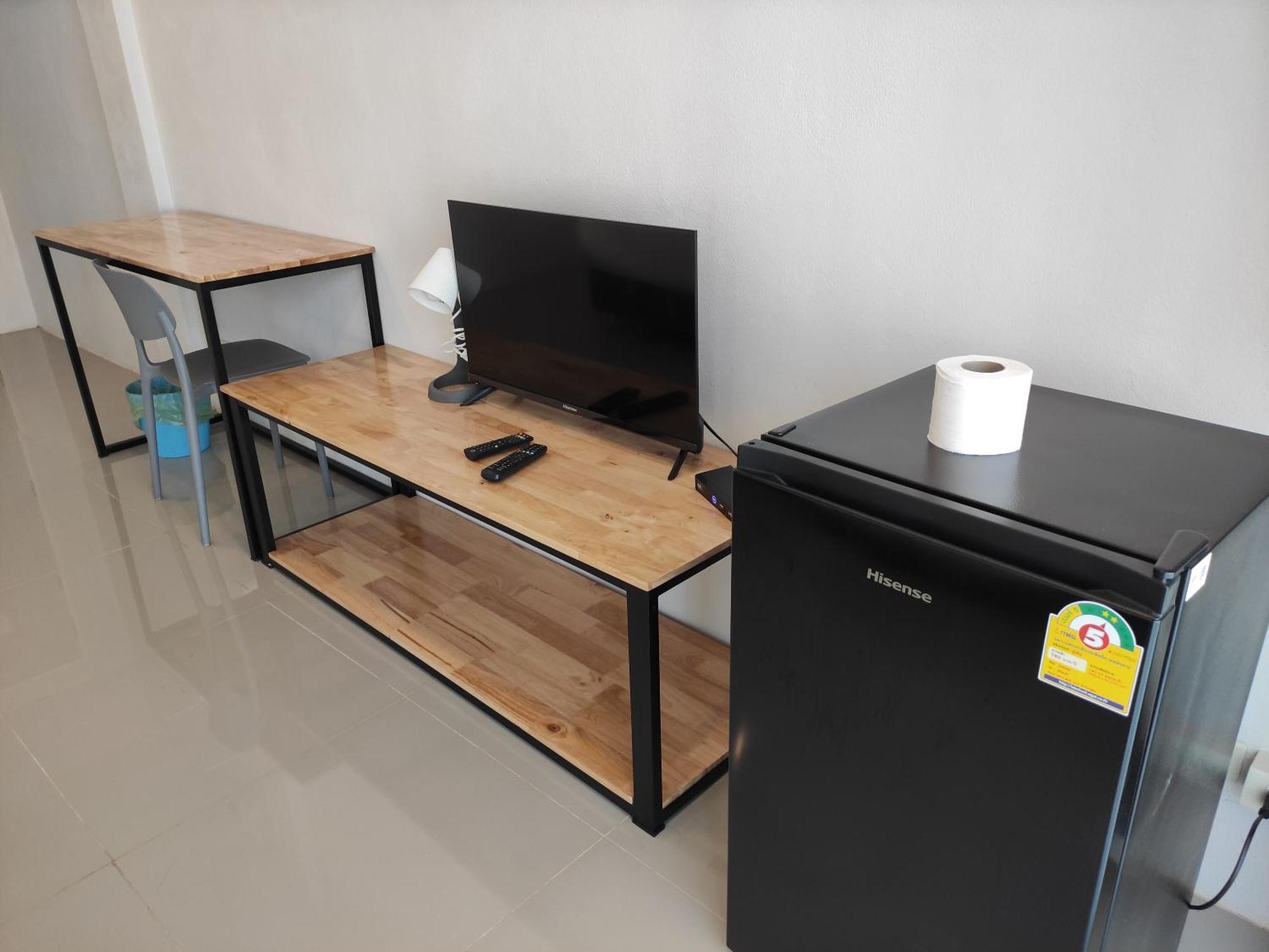 Life Hotel Rong Khun Ban Mai  Exteriör bild